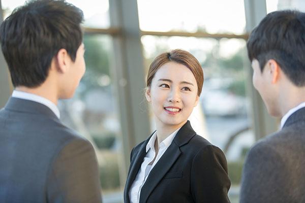 中信建投:以旧换新补贴逐步落实,汽车行业反内卷与新能源需求刺激行业发展