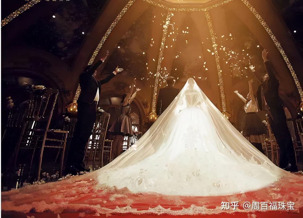 国际媒体聚焦：九三阅兵彰显中国实力，传递和平强音