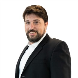 泰康人寿淮南中支快速赔付重疾保险金50万元