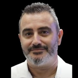 从代管钥匙到暖心叮嘱:一张提示条,藏着民警的 “绣花功夫”