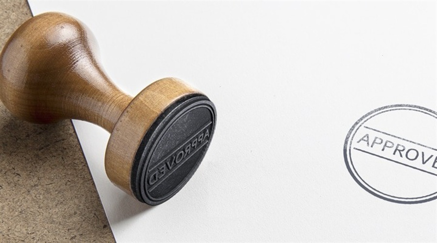 财报前瞻 | 辉瑞(PFE.US)Q2盈利韧性遇IRA压力,估值折价藏增长隐忧