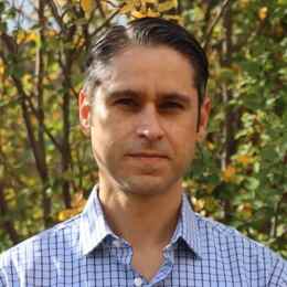 A股开盘速递 | 三大股指表现不一 乳业概念显著上涨